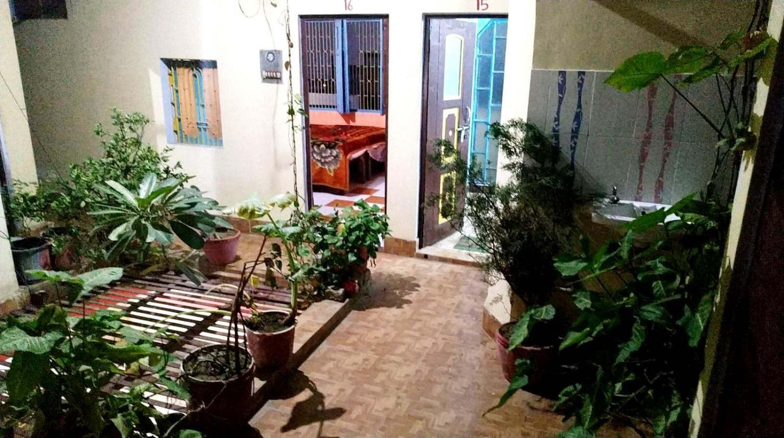 Tiwari Palace Modern Vision Guest House 바라나시 외부 사진